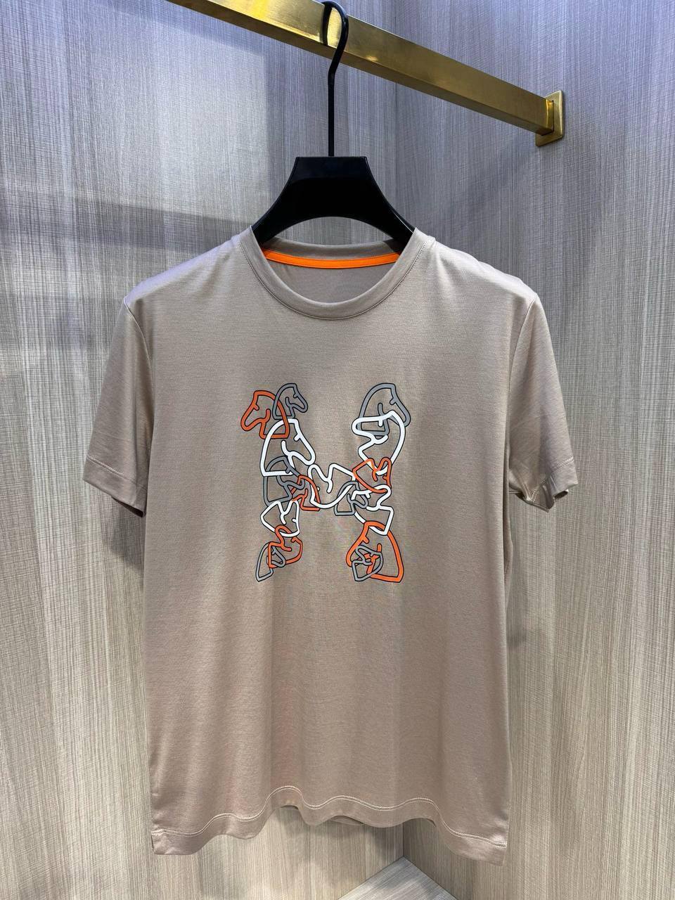 Футболка Hermes BP-49889 премиальная мужская Футболка Hermes BP-49889 премиальная мужская