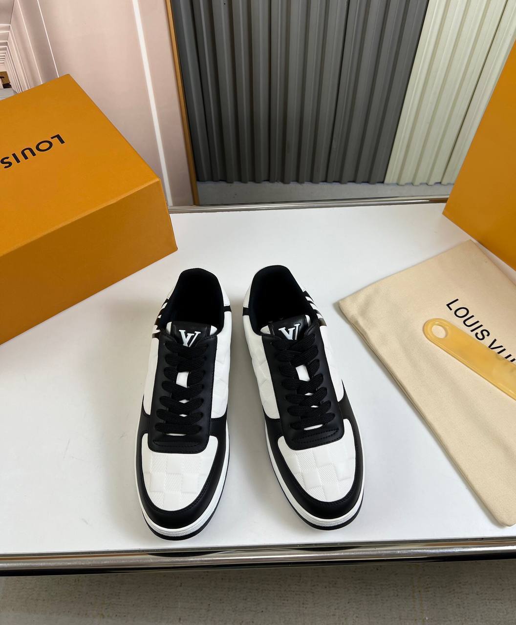 Кеды Louis Vuitton лимитированные мужские BP-38354 Кеды Louis Vuitton лимитированные мужские BP-38354