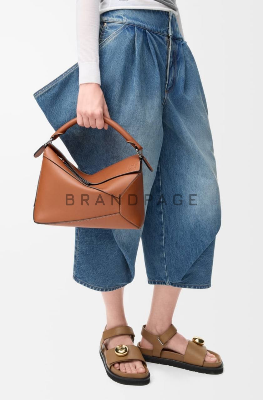 Сумка из кожи Loewe Medium Puzzle Edge BPLUX12420 Сумка из кожи Loewe Medium Puzzle Edge BPLUX12420