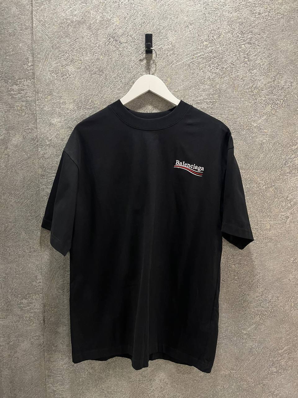 Футболка мужская Balenciaga BP-39025 стильная Футболка мужская Balenciaga BP-39025 стильная