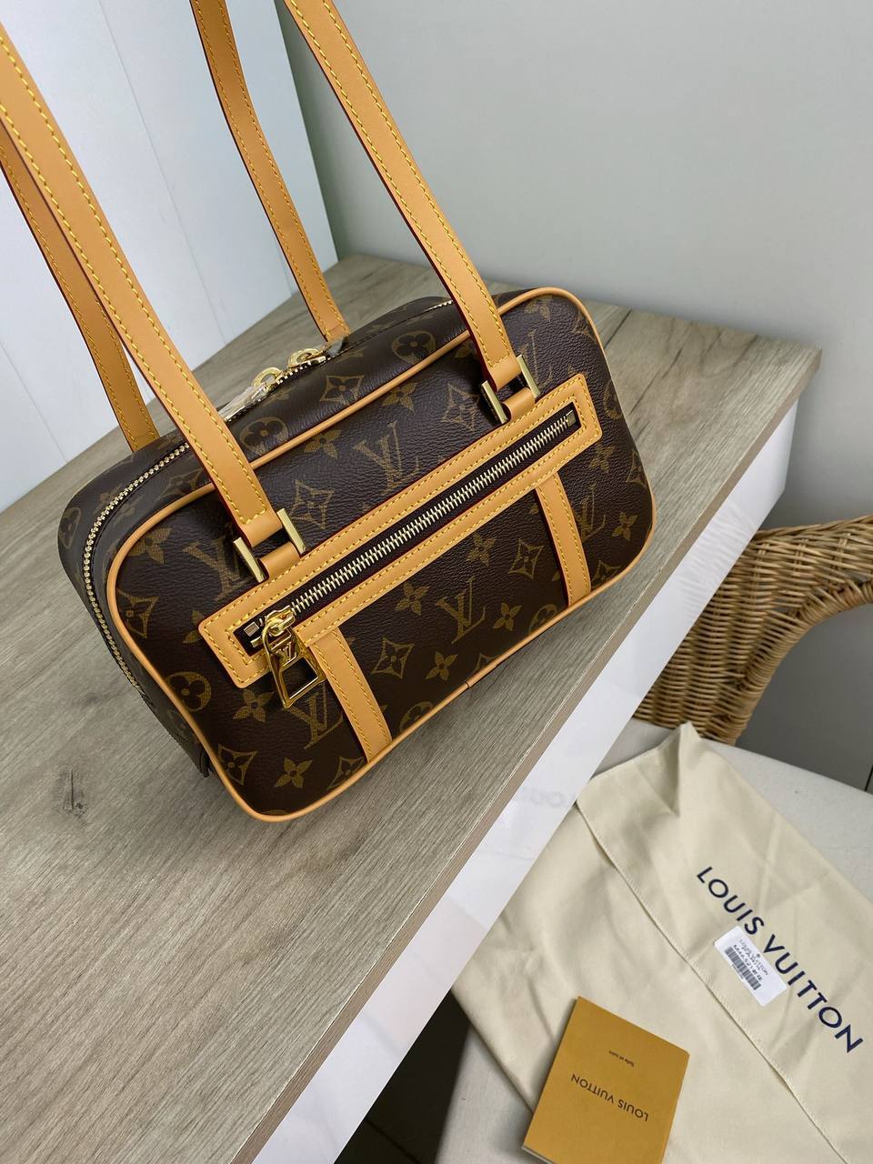 Премиум женская сумка Louis Vuitton BP-19024 Премиум женская сумка Louis Vuitton BP-19024