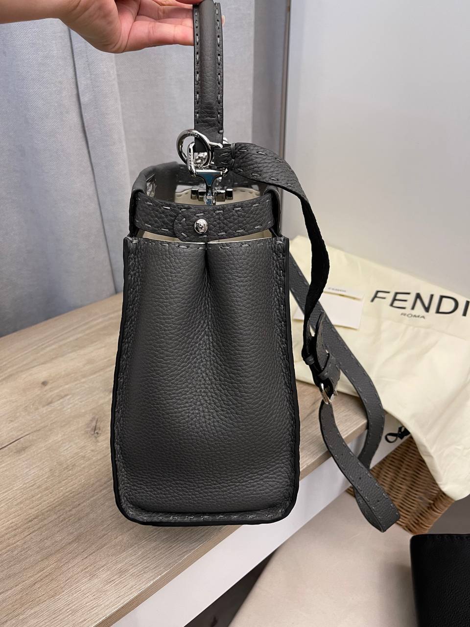 Элитная женская сумка Fendi BP-39945 Элитная женская сумка Fendi BP-39945