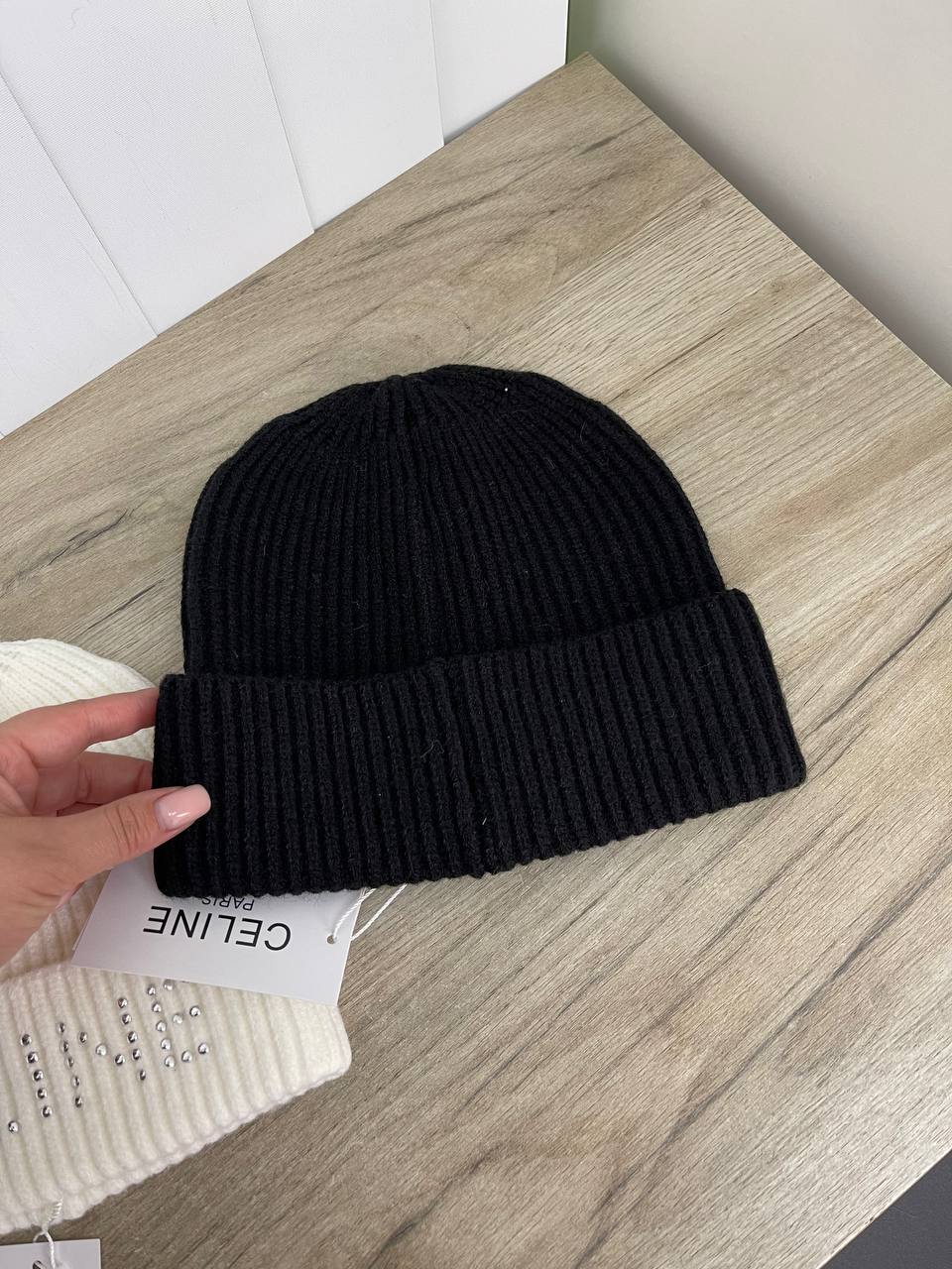 Шапка премиум класса Celine BP-25523 Шапка премиум класса Celine BP-25523