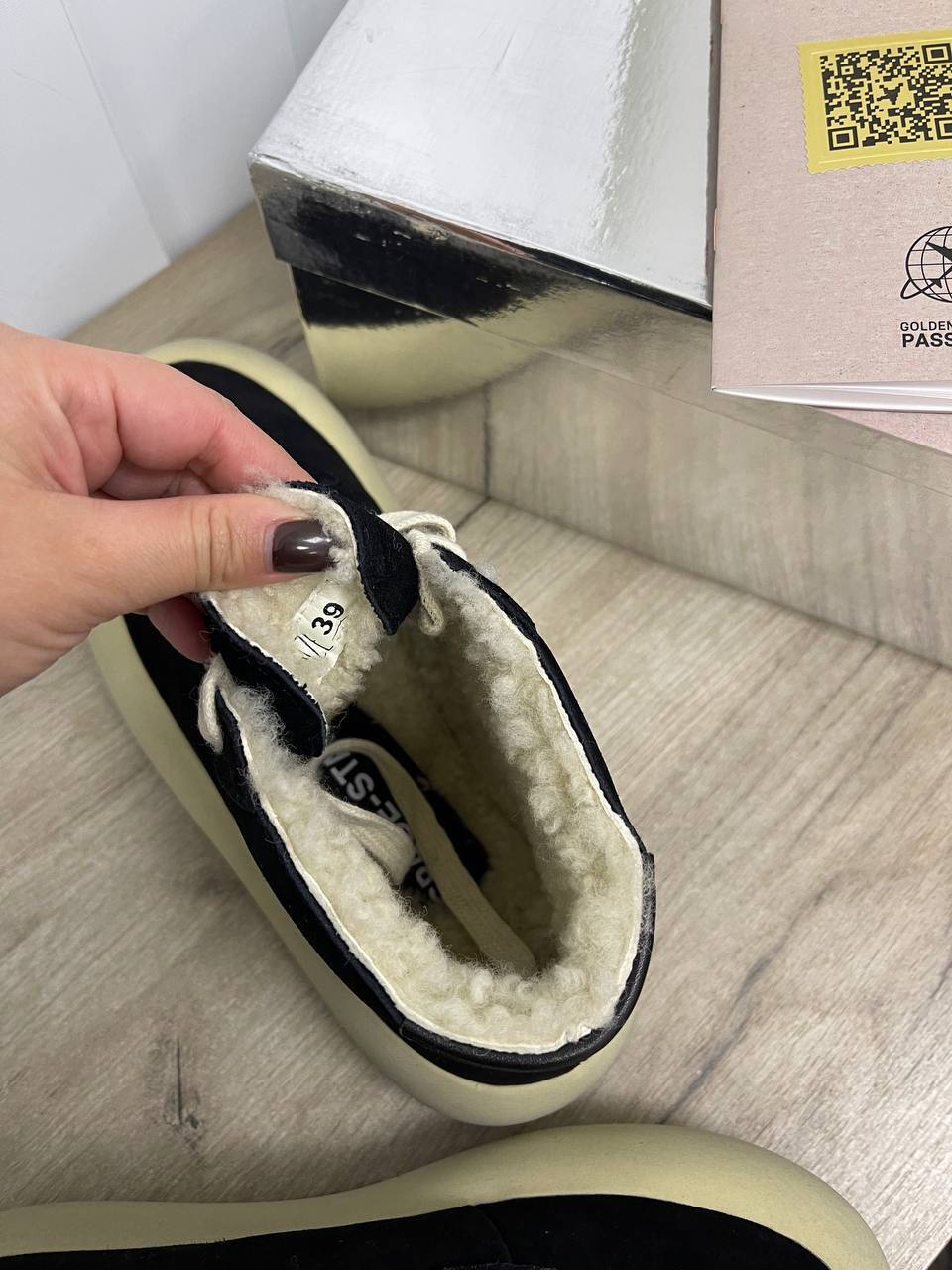 Повседневные женские кеды Golden Goose BP-24216 Повседневные женские кеды Golden Goose BP-24216