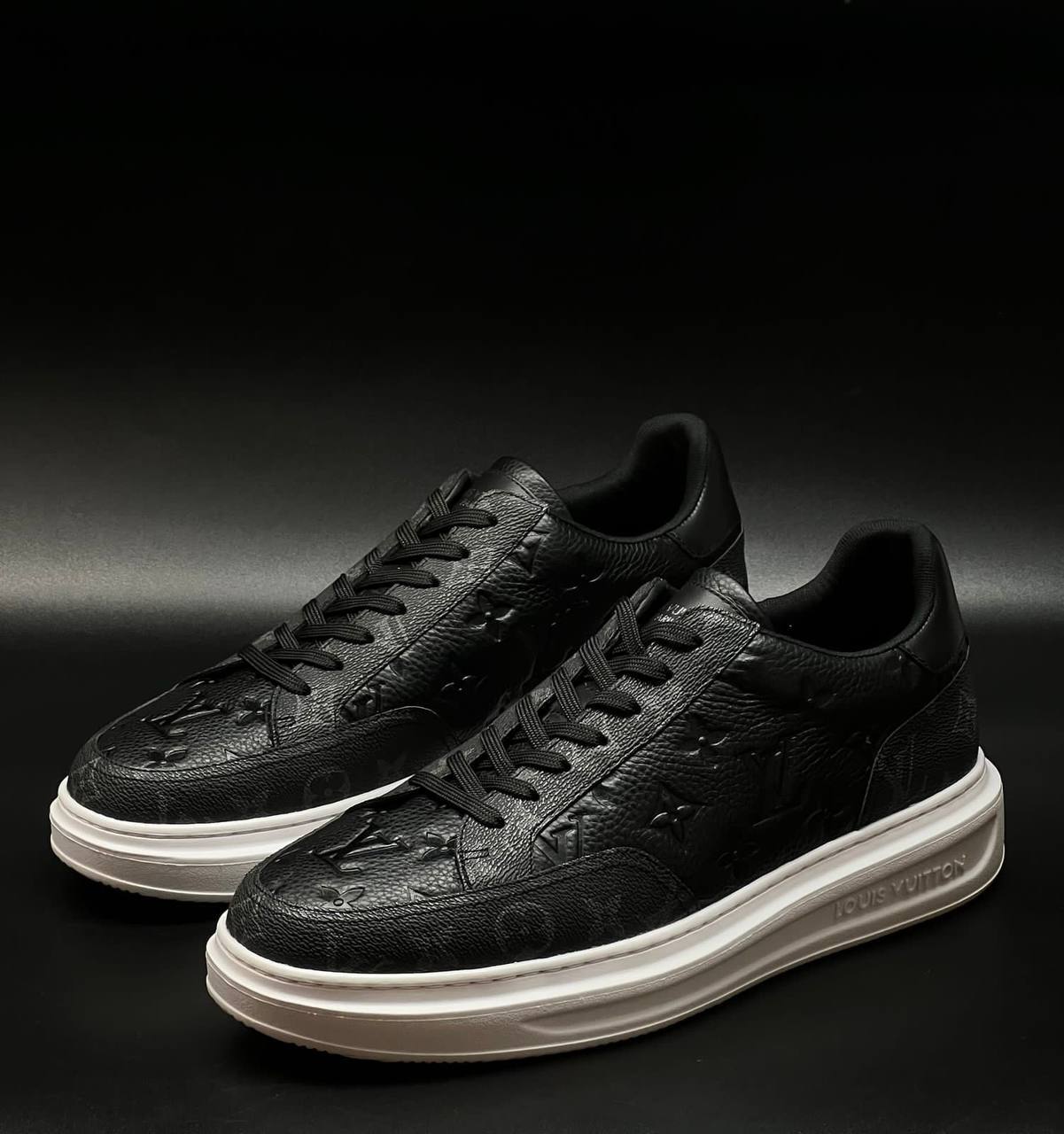 Louis Vuitton премиум мужские кеды BP-21133 Louis Vuitton премиум мужские кеды BP-21133