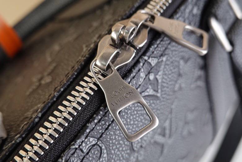 Louis Vuitton дорожная сумка 50х29х23 см BP-26187 Louis Vuitton дорожная сумка 50х29х23 см BP-26187