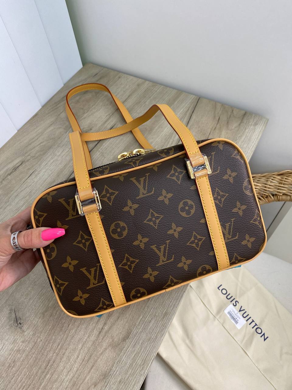 Премиум женская сумка Louis Vuitton BP-19024 Премиум женская сумка Louis Vuitton BP-19024