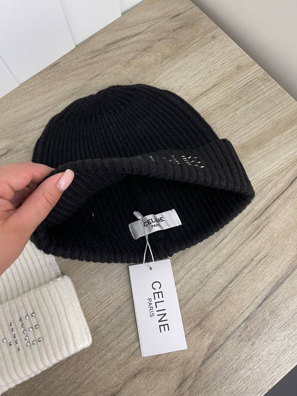 Шапка премиум класса Celine BP-25523 Шапка премиум класса Celine BP-25523