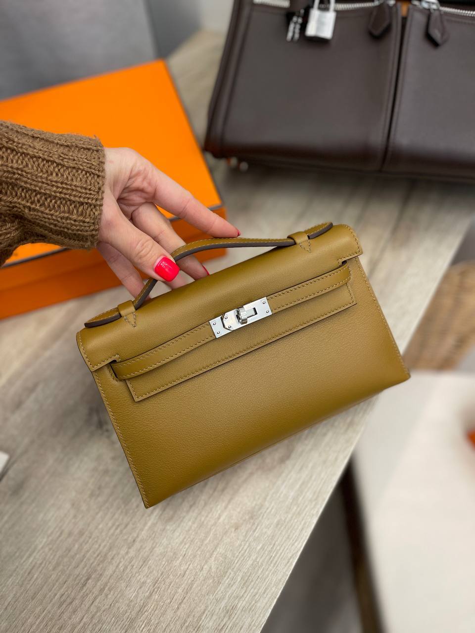 Kelly Pochette женская трендовая сумка Hermes BP-47724 Kelly Pochette женская трендовая сумка Hermes BP-47724