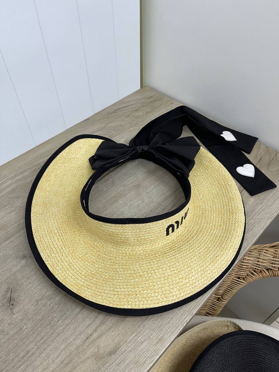 Козырек повседневный Christian Dior BP-31659 Козырек повседневный Christian Dior BP-31659