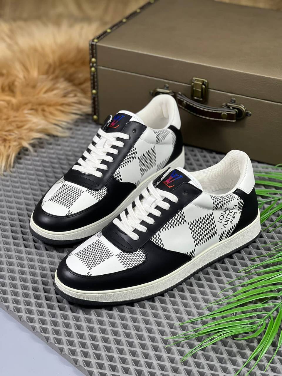 Louis Vuitton повседневные кеды BP-13236 Louis Vuitton повседневные кеды BP-13236