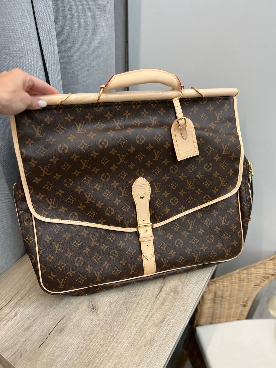 Louis Vuitton портплед BP-38872 Louis Vuitton портплед BP-38872
