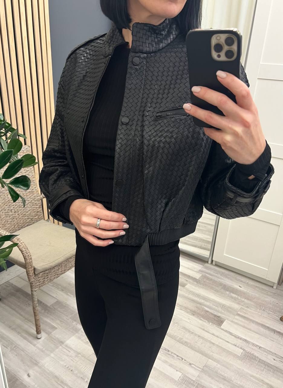 Бомбер стильный Bottega Veneta BP-17336 Бомбер стильный Bottega Veneta BP-17336