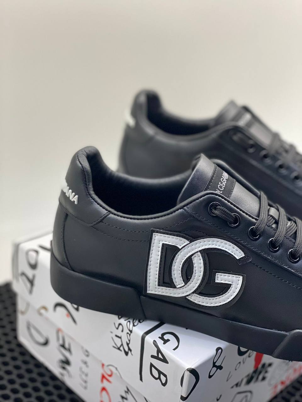 Dolce & Gabbana дизайнерские мужские кеды BP-23716 Dolce & Gabbana дизайнерские мужские кеды BP-23716