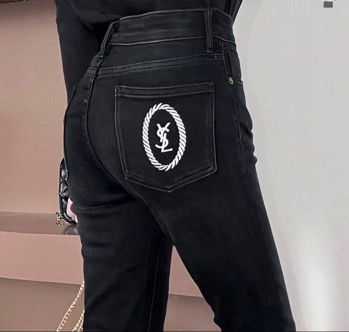 Трендовые джинсы Yves Saint Laurent BP-20885 Трендовые джинсы Yves Saint Laurent BP-20885