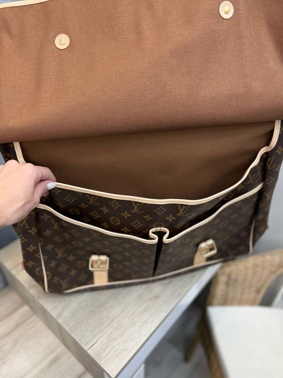 Louis Vuitton портплед BP-38872 Louis Vuitton портплед BP-38872