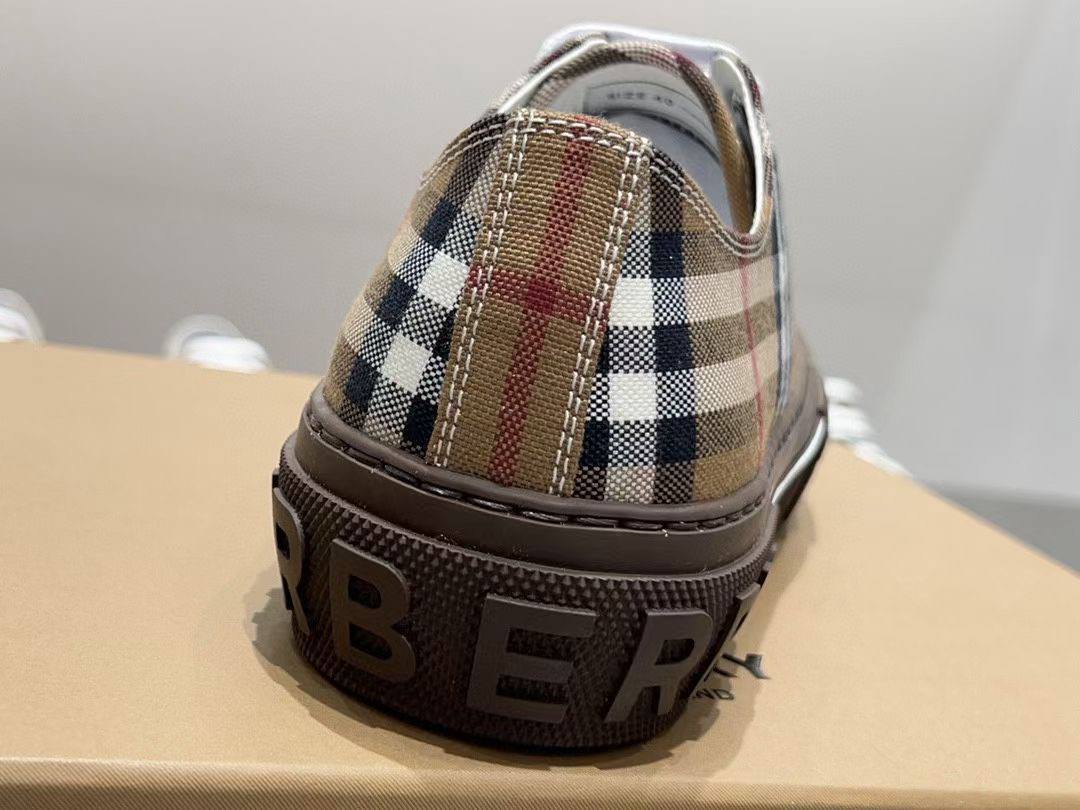Кеды Burberry коллекционные BP-13625 Кеды Burberry коллекционные BP-13625