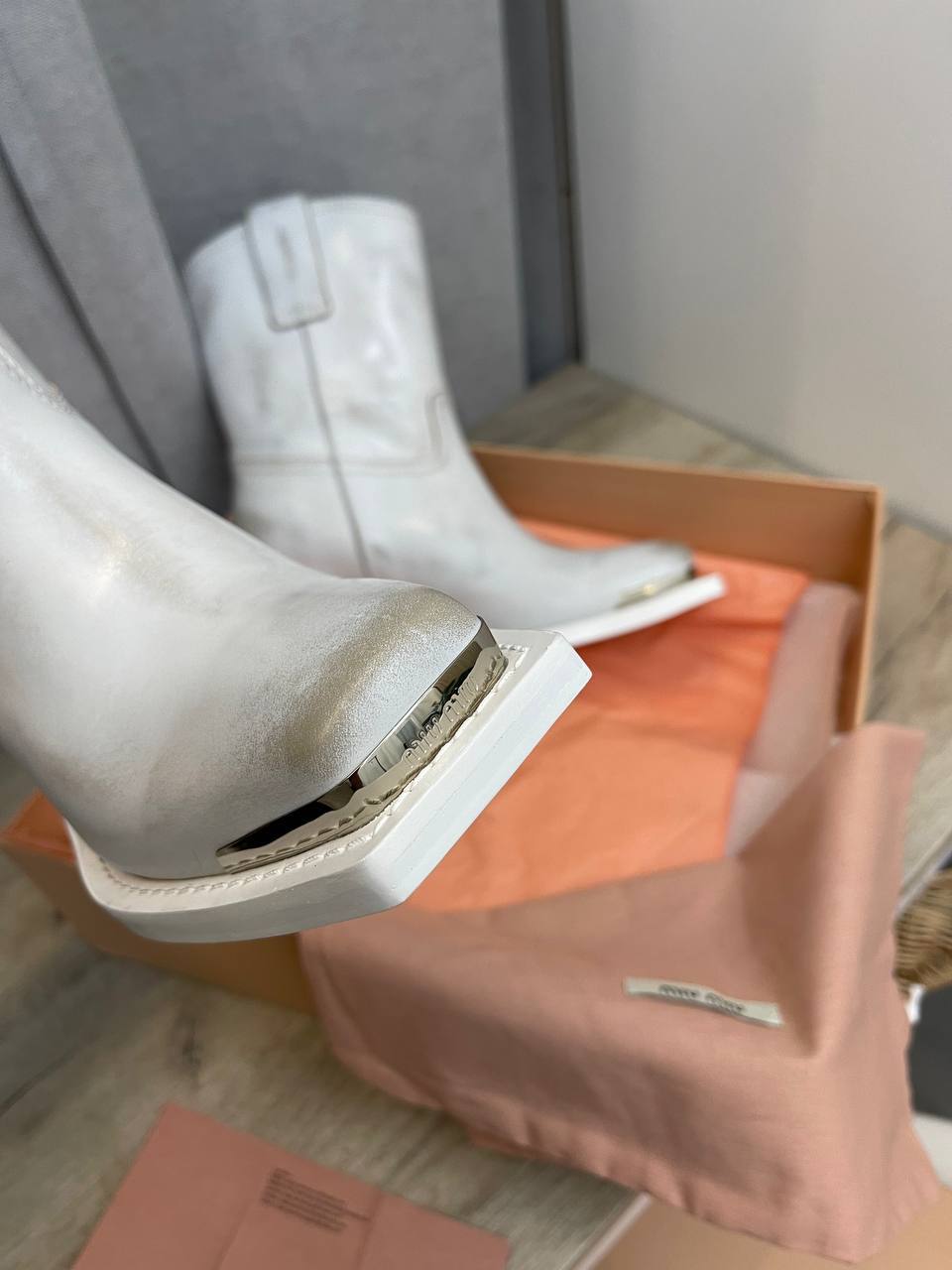 Miu Miu ботинки коллекционные BP-39965 Miu Miu ботинки коллекционные BP-39965