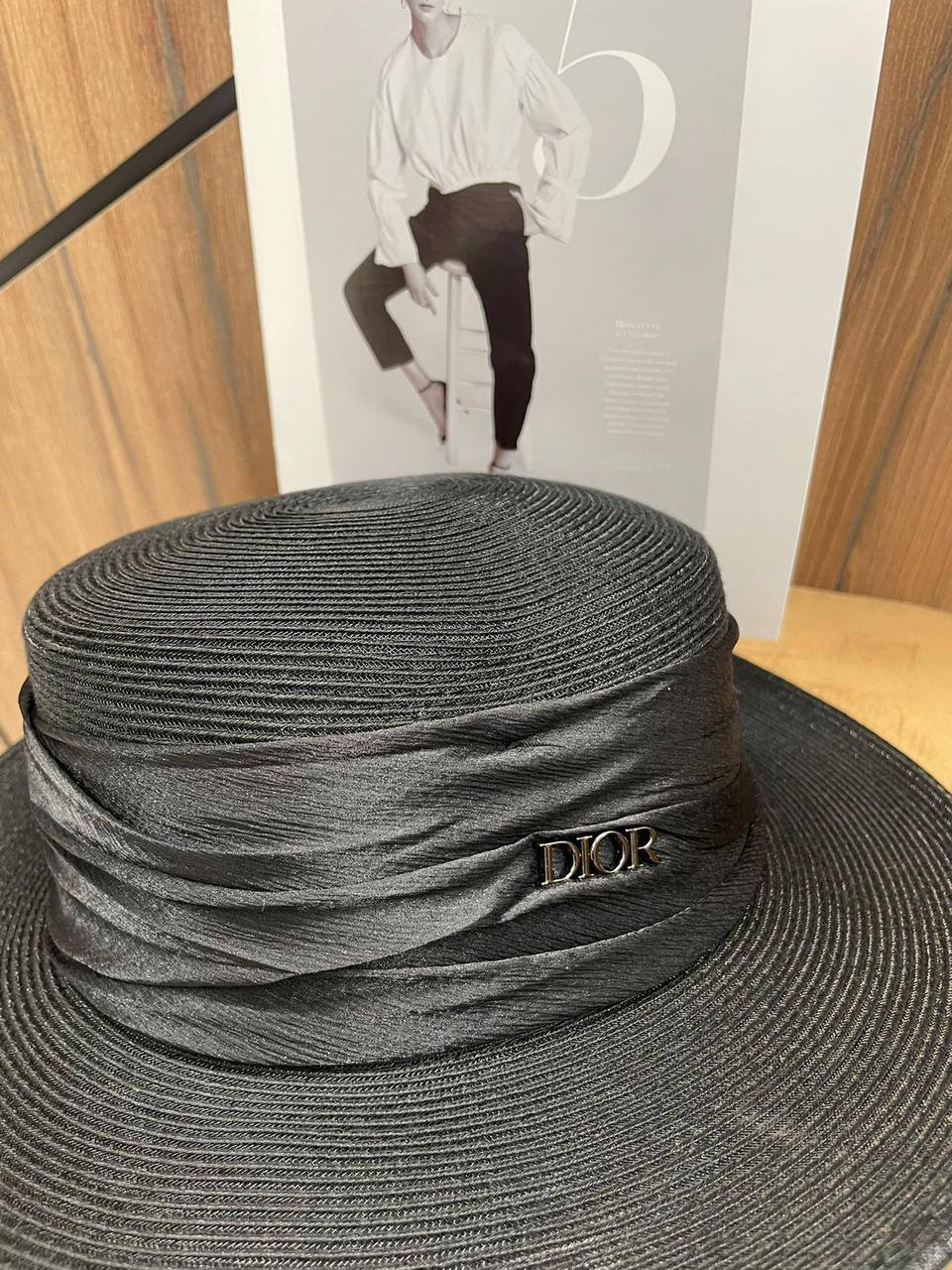 Шляпа Christian Dior коллекционная BP-50572 Шляпа Christian Dior коллекционная BP-50572