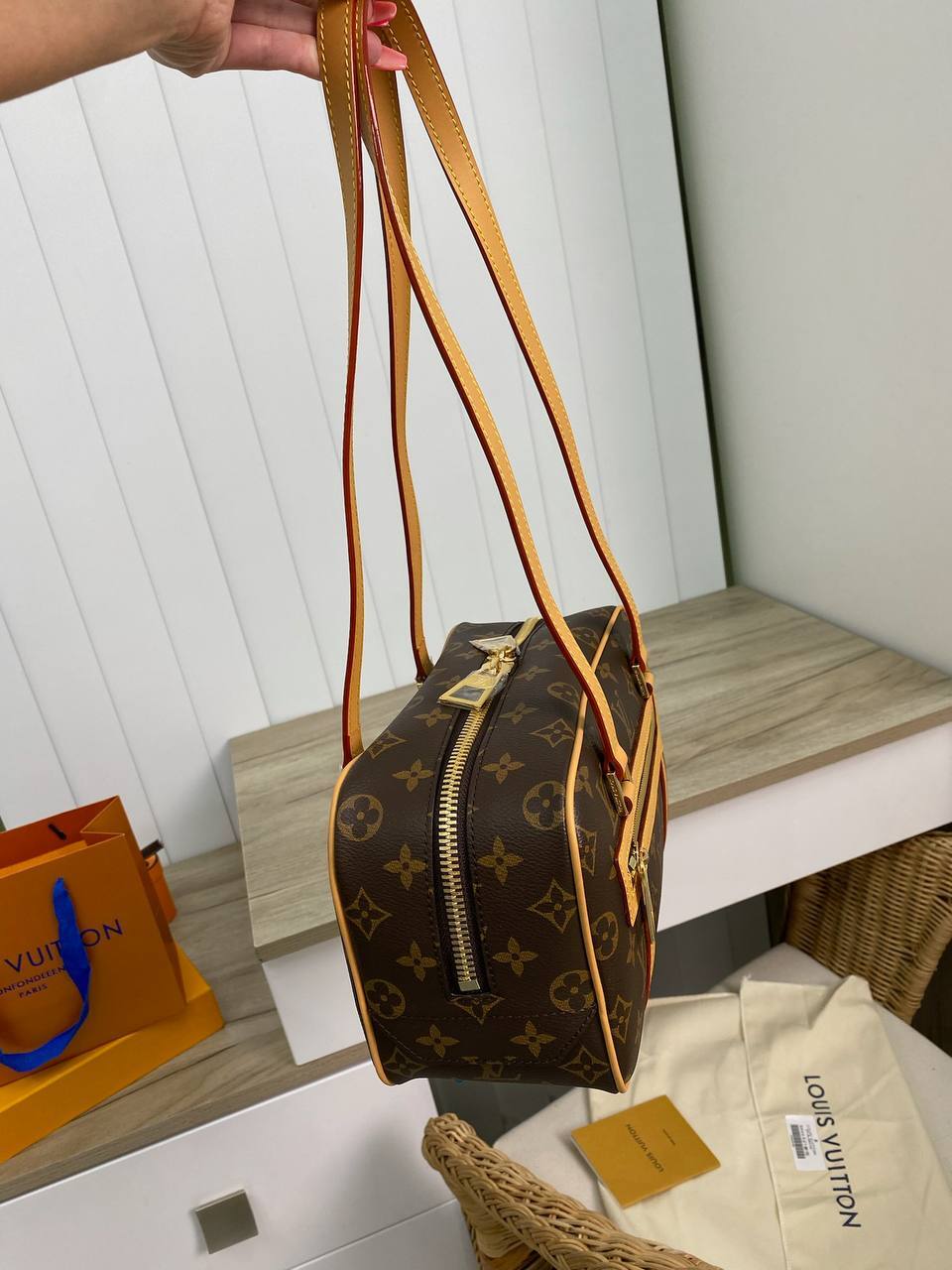 Премиум женская сумка Louis Vuitton BP-19024 Премиум женская сумка Louis Vuitton BP-19024