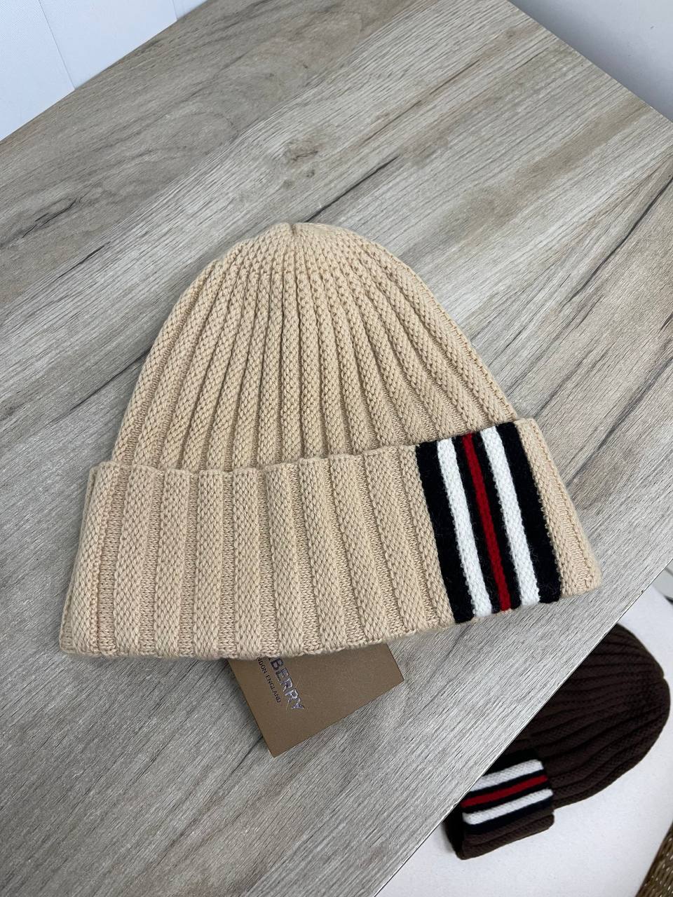 Коллекционная шапка Burberry BP-25067 Коллекционная шапка Burberry BP-25067