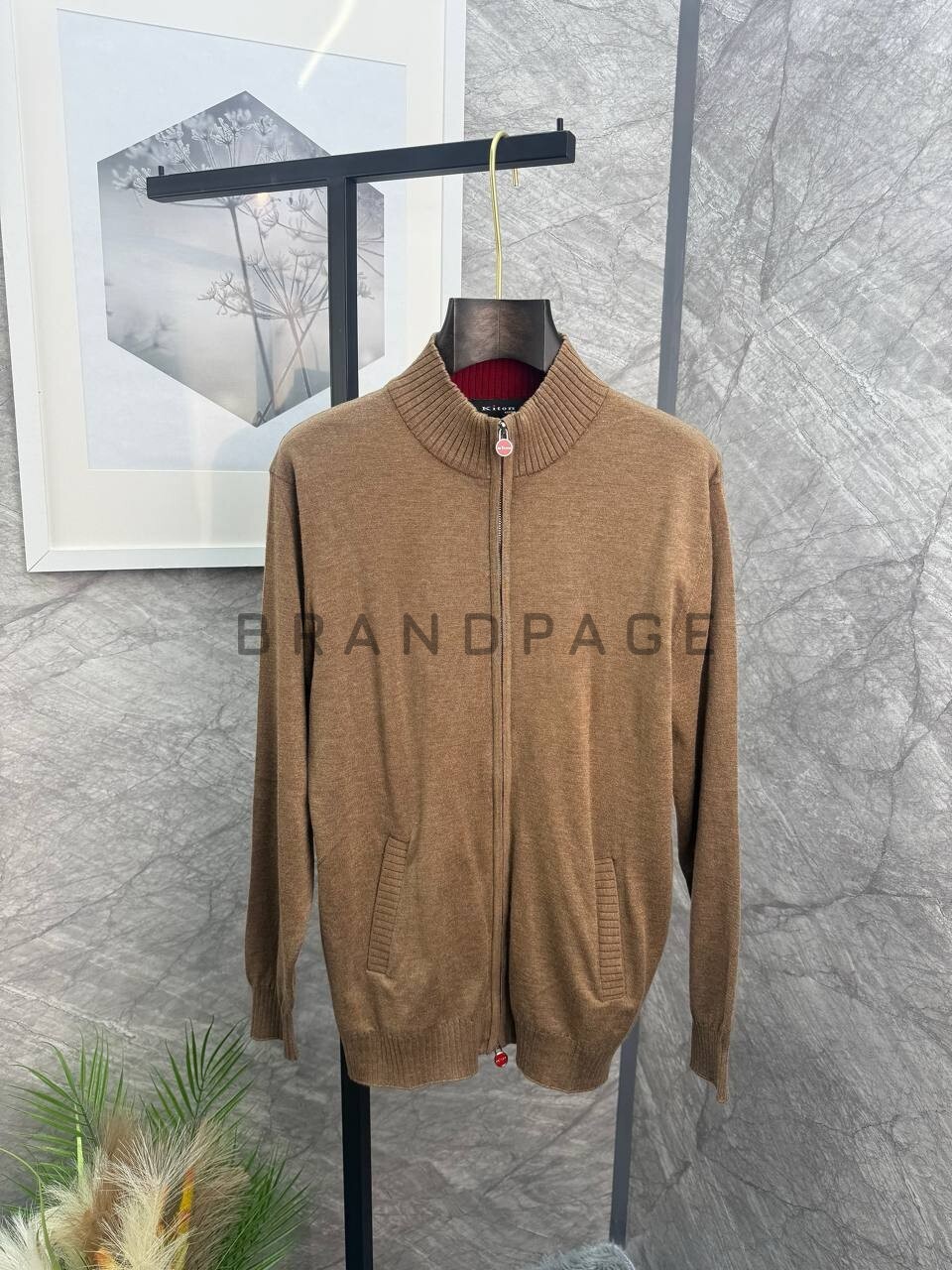 Кардиган из шерсти мериноса Kiton BPLUX5464 Кардиган из шерсти мериноса Kiton BPLUX5464