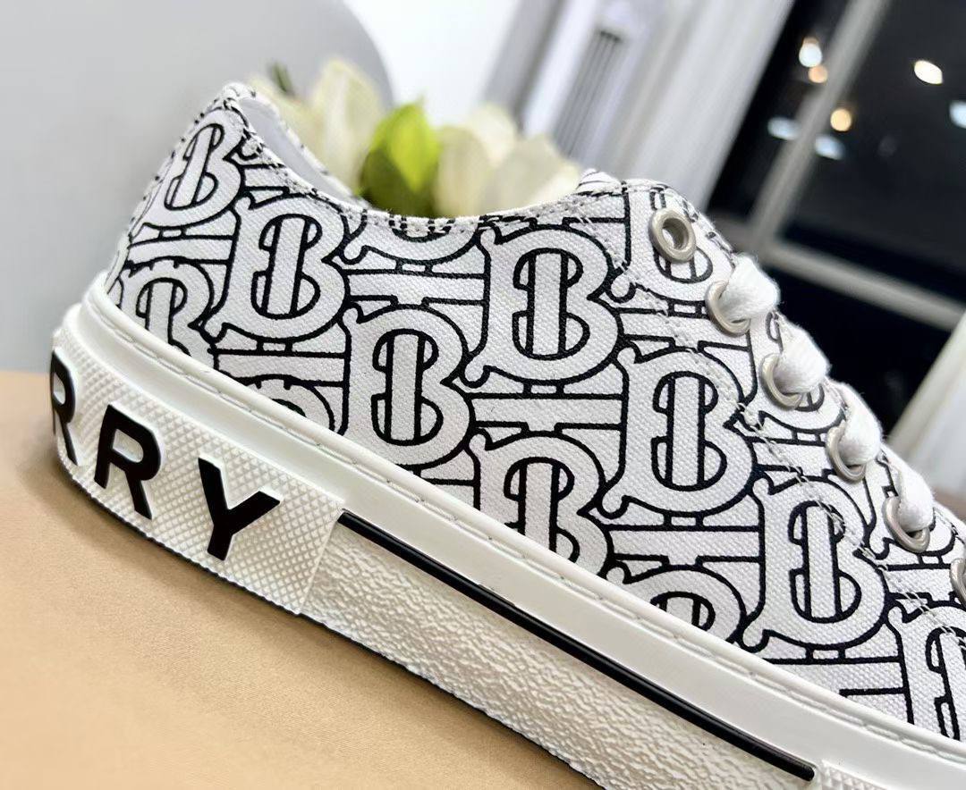 Кеды премиум Burberry BP-13624 Кеды премиум Burberry BP-13624