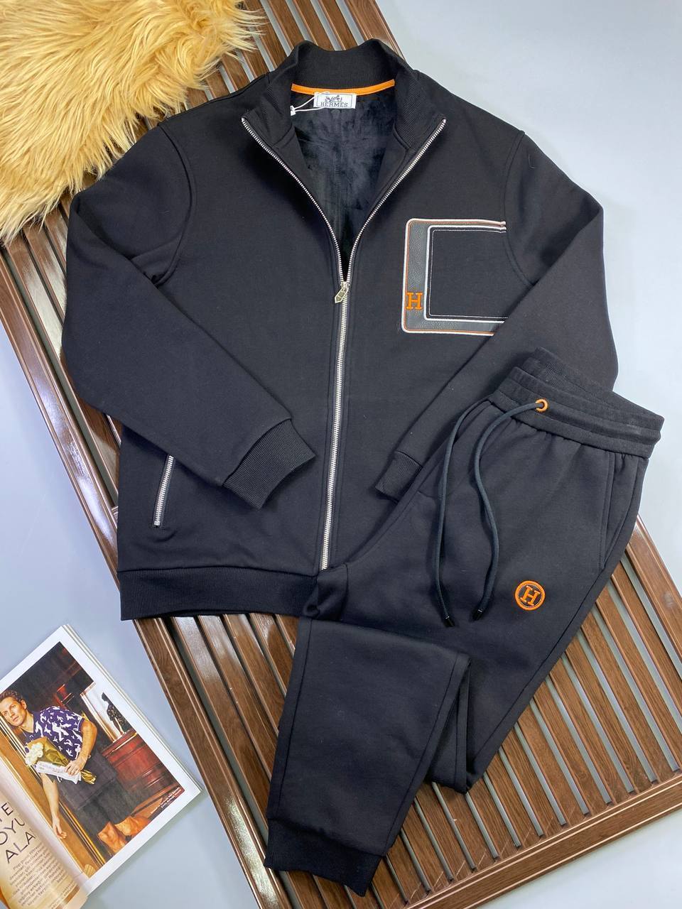 Спортивный костюм черный с логотипом Hermes BP-26277 Спортивный костюм черный с логотипом Hermes BP-26277