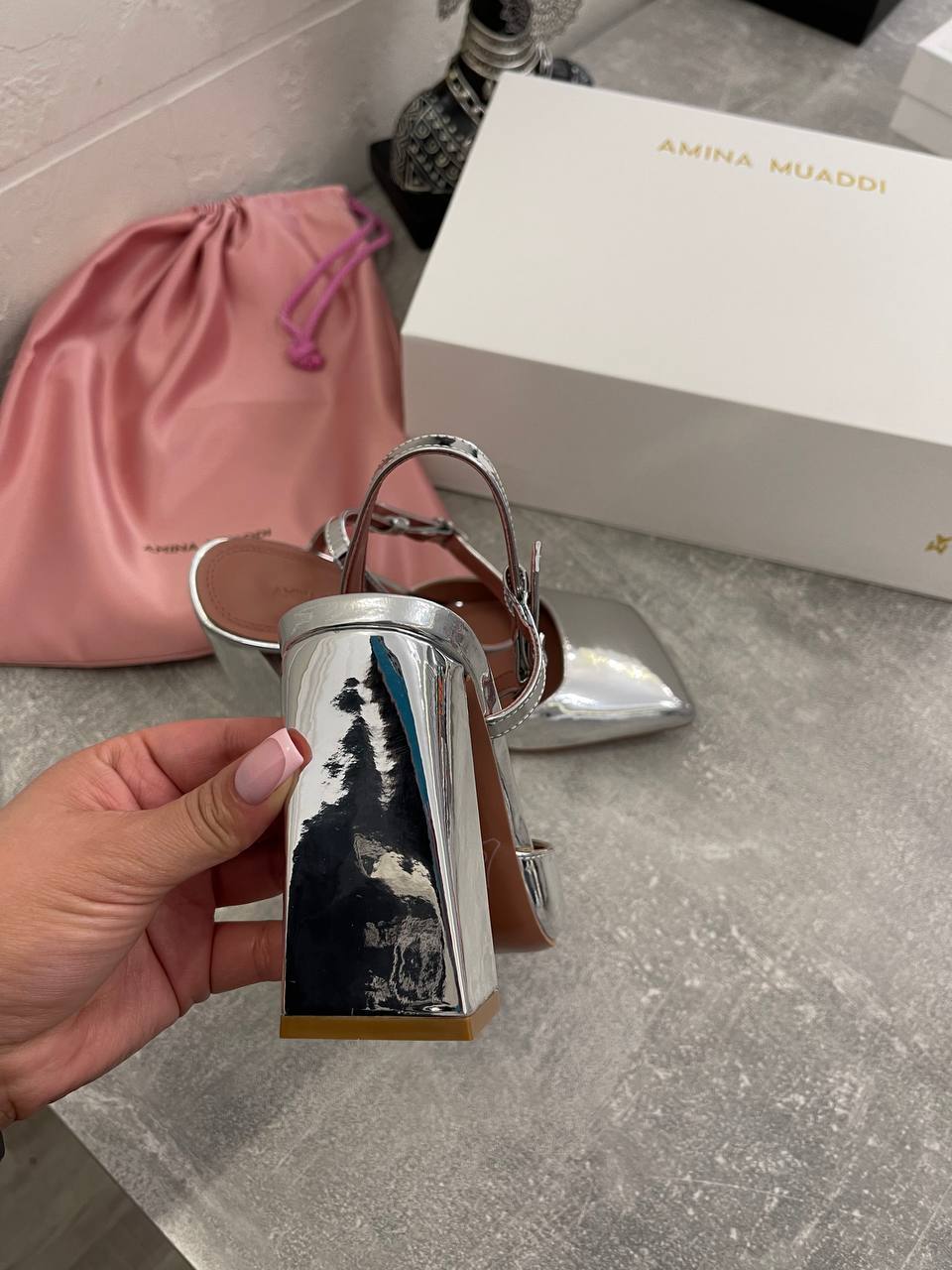 Трендовые туфли Amina Muaddi BP-49153 Трендовые туфли Amina Muaddi BP-49153