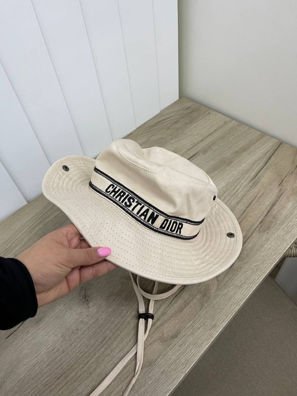 Шляпа коллекционная Christian Dior BP-29621 Шляпа коллекционная Christian Dior BP-29621