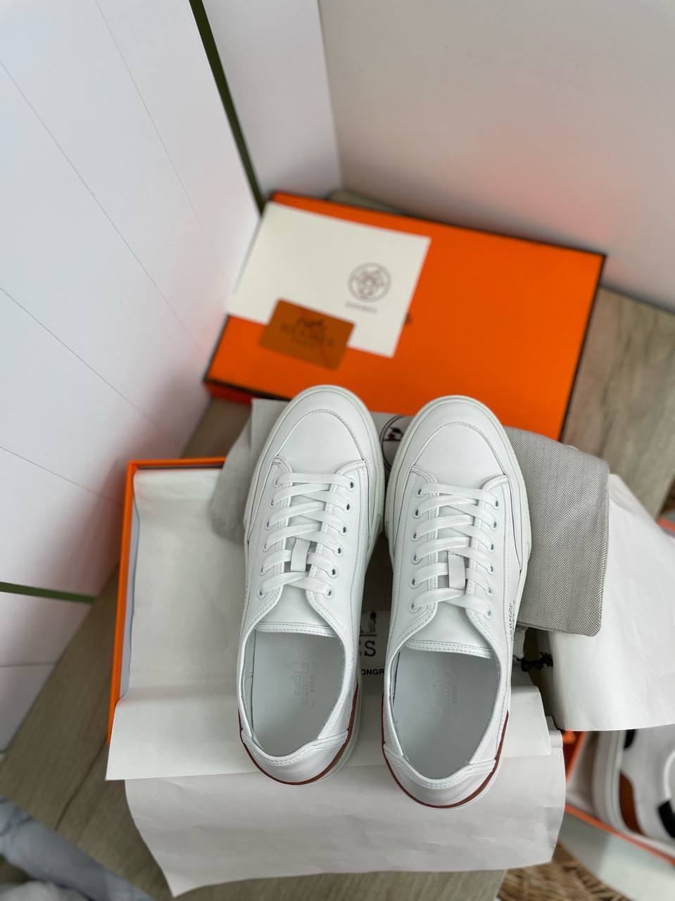 Hermes стильные мужские кеды BP-31990 Hermes стильные мужские кеды BP-31990