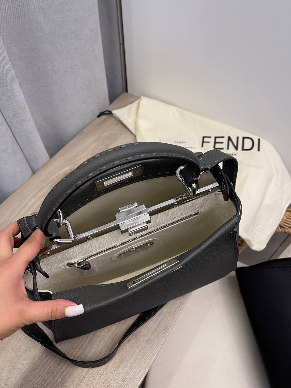 Элитная женская сумка Fendi BP-39945 Элитная женская сумка Fendi BP-39945