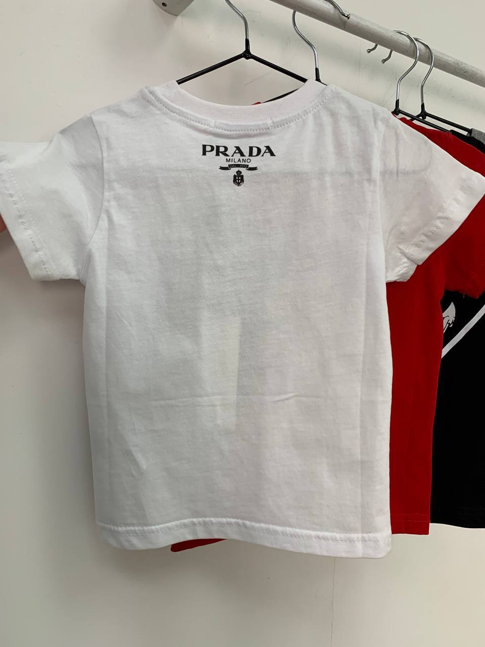 Футболка BP-27882 премиальная Prada Футболка BP-27882 премиальная Prada