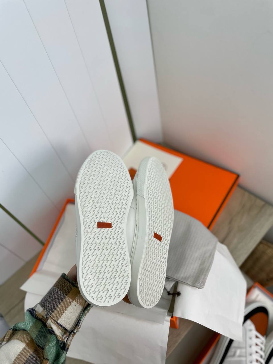 Hermes стильные мужские кеды BP-31990 Hermes стильные мужские кеды BP-31990