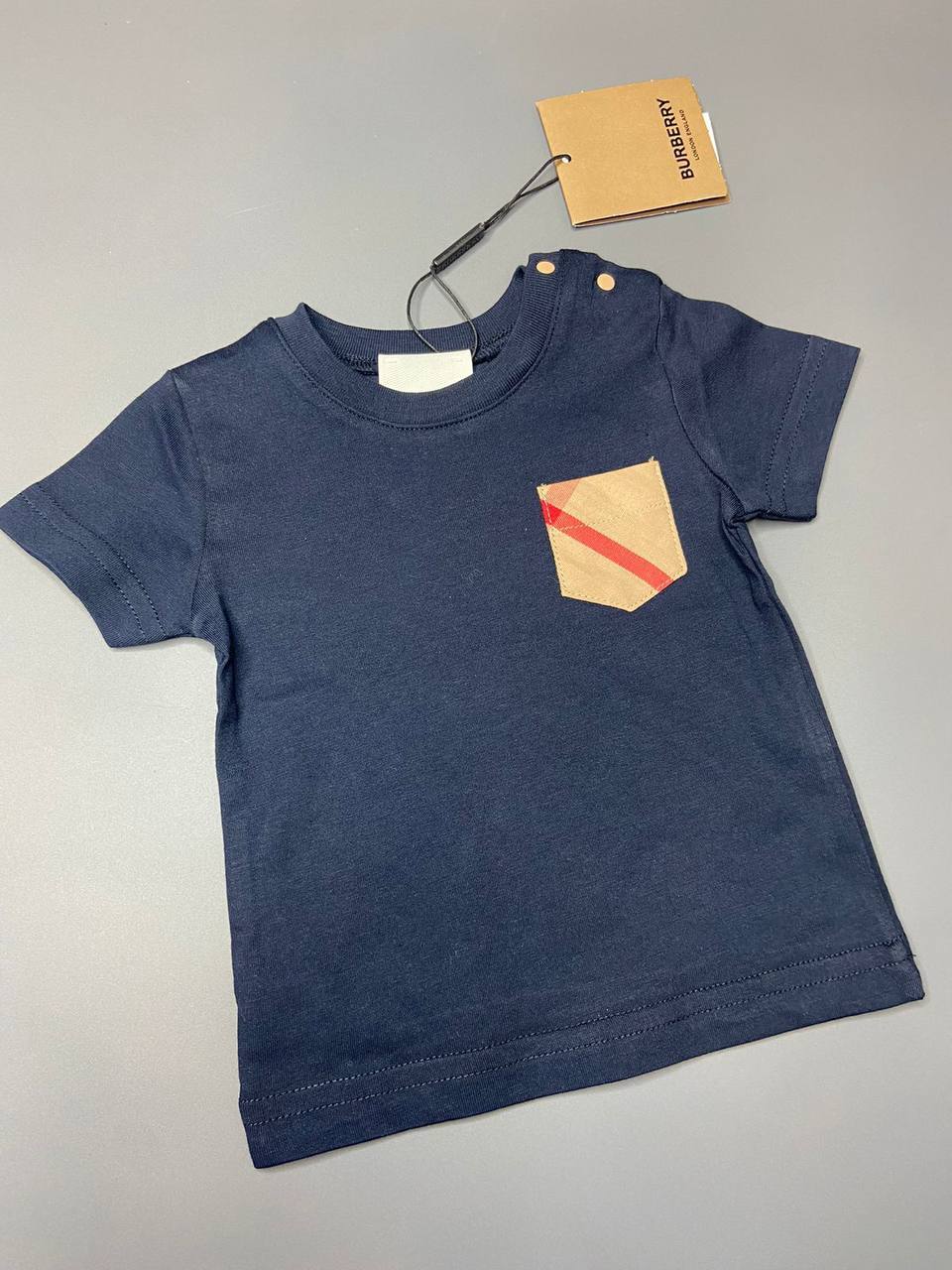 Футболка лимитная Burberry BP-47270 Футболка лимитная Burberry BP-47270