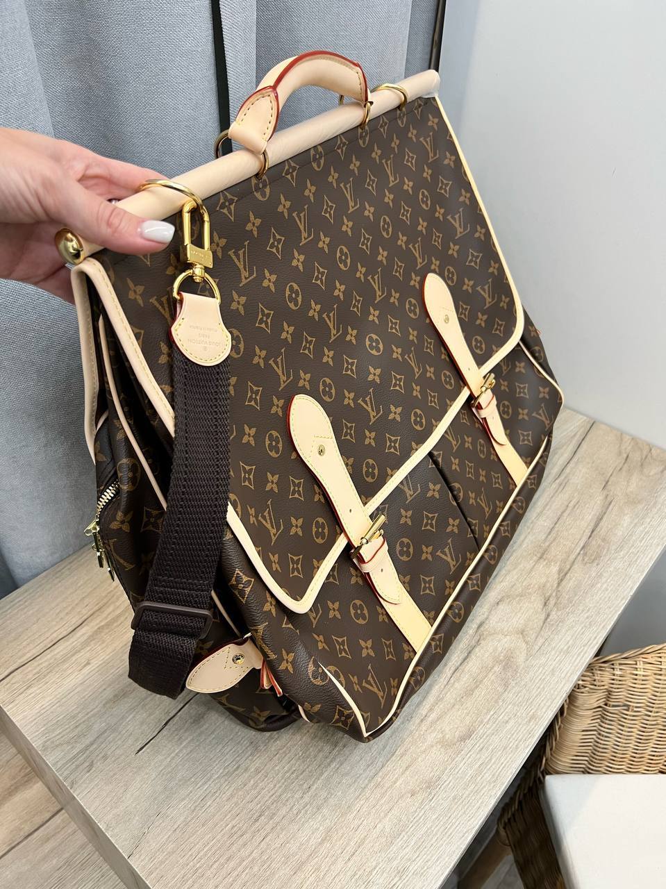 Louis Vuitton портплед BP-38872 Louis Vuitton портплед BP-38872