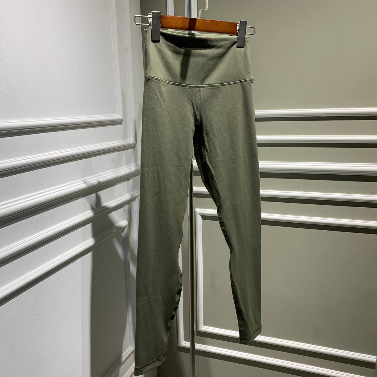 Элитные лосины Maison Margiela BP-23460 Элитные лосины Maison Margiela BP-23460