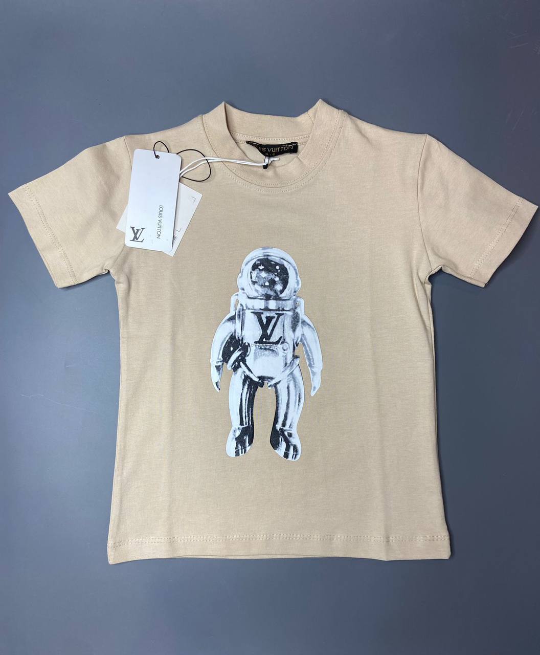 Футболка премиальная Louis Vuitton BP-48323 Футболка премиальная Louis Vuitton BP-48323