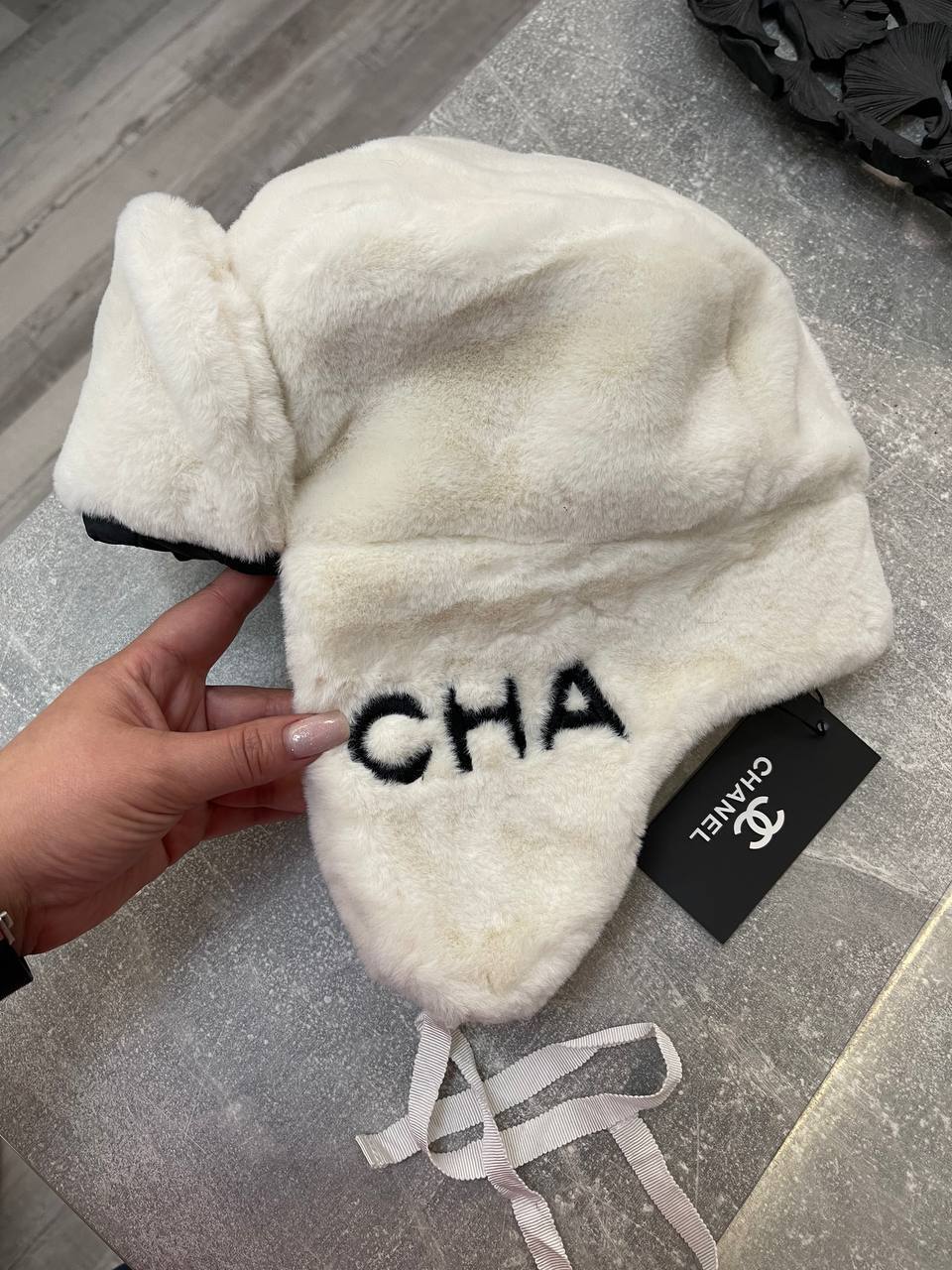 Шапка коллекционная Chanel BP-43741 Шапка коллекционная Chanel BP-43741