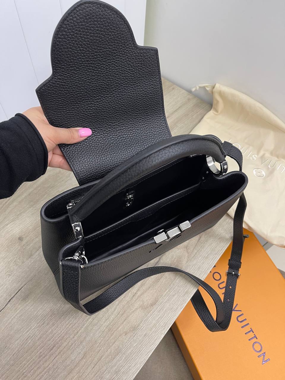 Премиальная женская сумка Capucines 27 см Louis Vuitton BP-29801 Премиальная женская сумка Capucines 27 см Louis Vuitton BP-29801