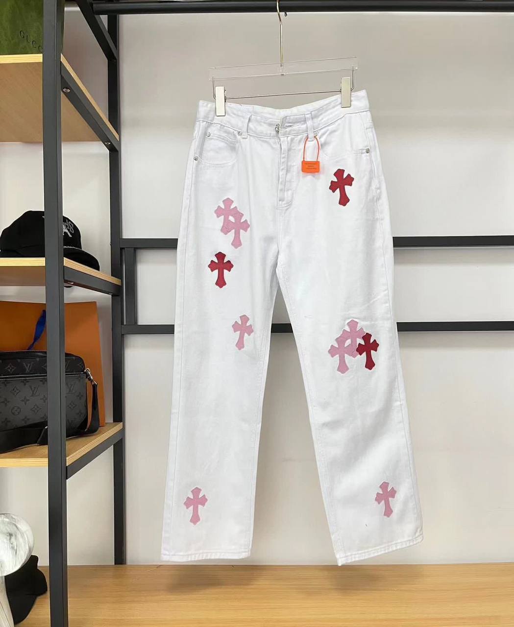 Джинсы трендовые Chrome Hearts BP-37483 Джинсы трендовые Chrome Hearts BP-37483