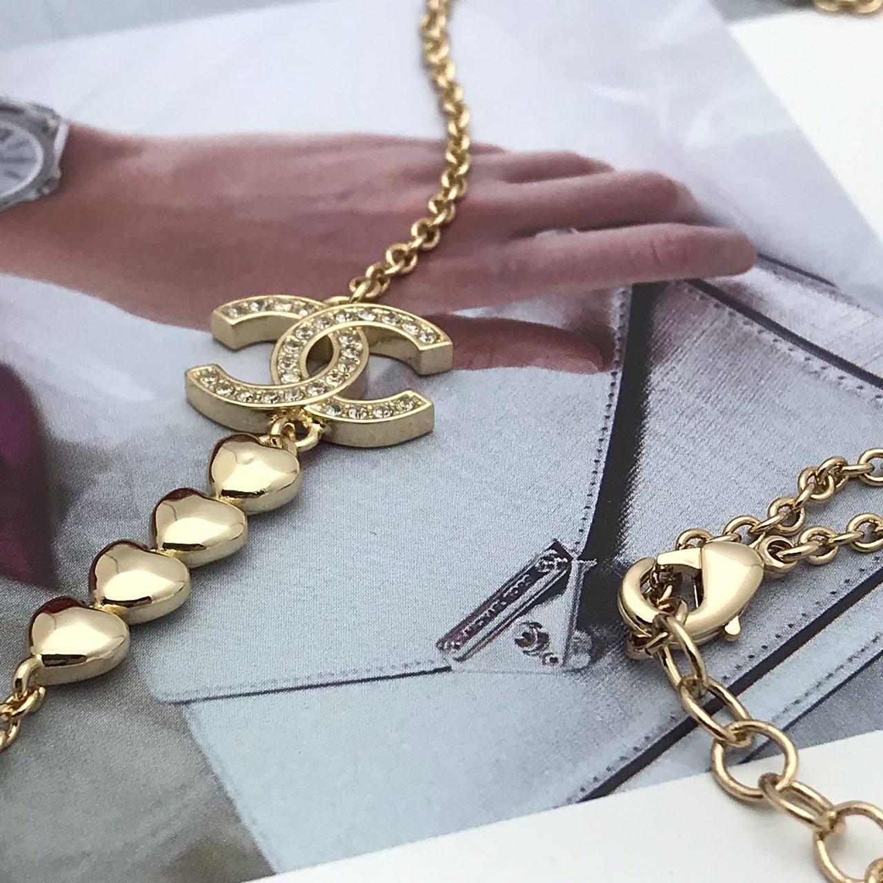 Трендовая подвеска Chanel BP-36806 Трендовая подвеска Chanel BP-36806