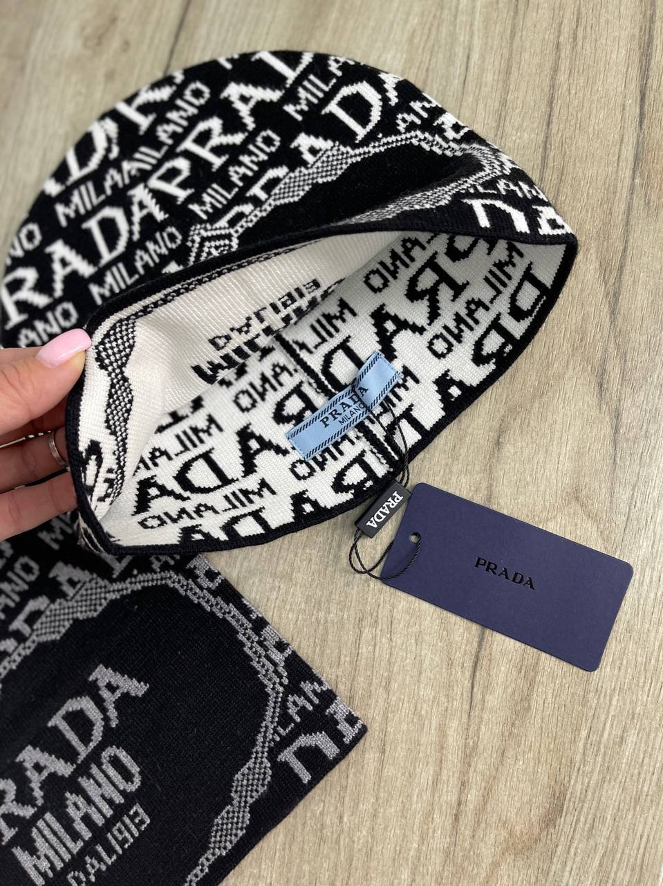 Лимитированная шапка Prada BP-22888 Лимитированная шапка Prada BP-22888