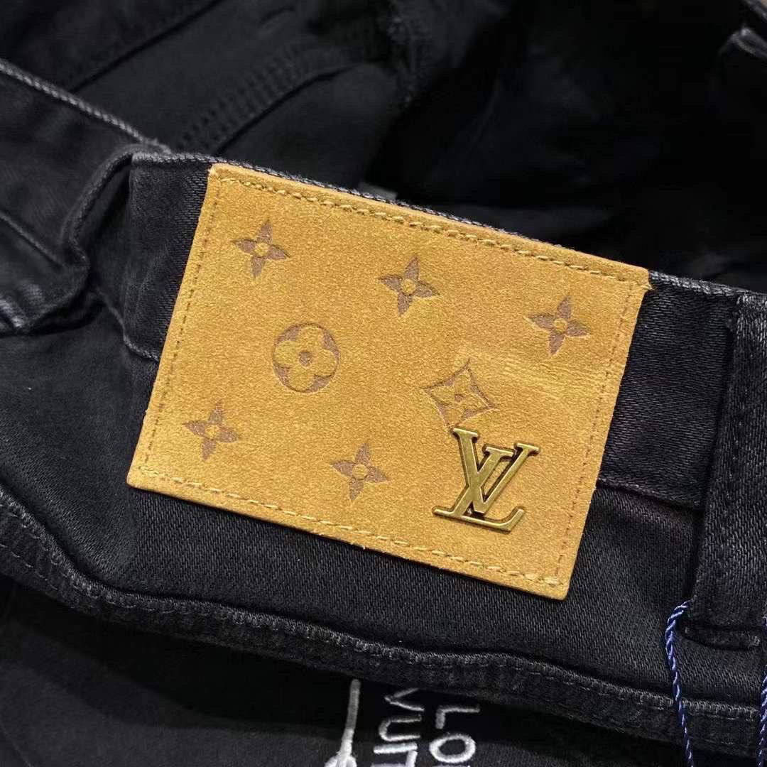 Джинсы эксклюзивные Louis Vuitton BP-40400 Джинсы эксклюзивные Louis Vuitton BP-40400