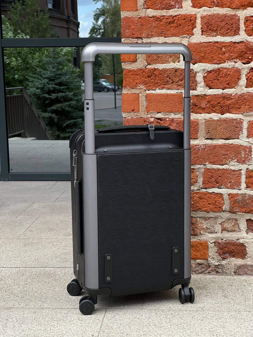 Louis Vuitton чемодан 56,5/37,5/23,5 см BP-45355 Louis Vuitton чемодан 56,5/37,5/23,5 см BP-45355