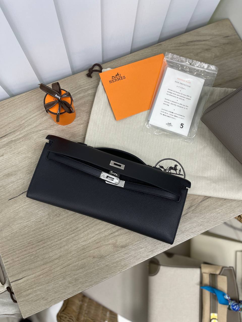 Трендовый клатч KELLY CUT Epsom женский Hermes BP-21940 Трендовый клатч KELLY CUT Epsom женский Hermes BP-21940