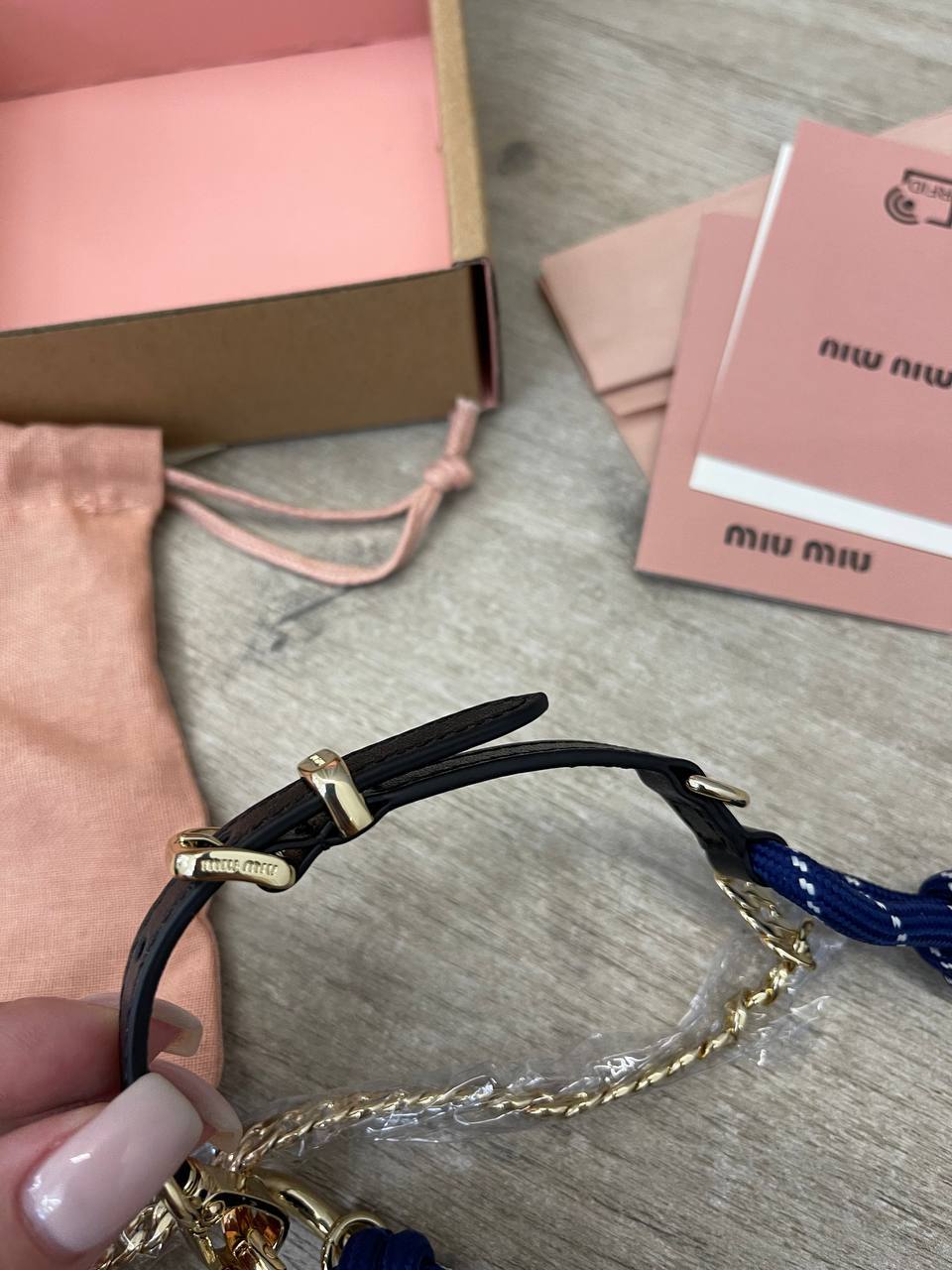 Премиальный брелок Miu Miu BP-51442 Премиальный брелок Miu Miu BP-51442