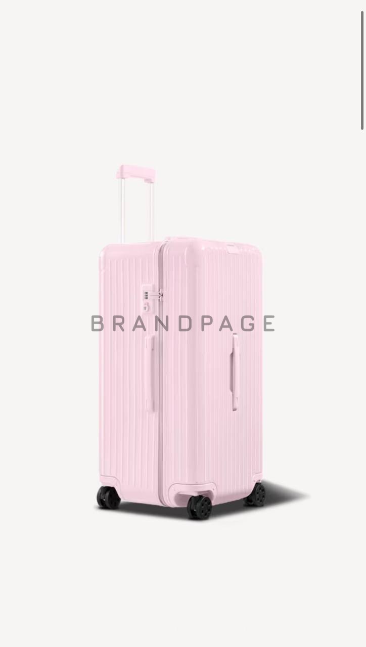 Чемодан из поликарбоната Rimowa Essential Trunk Plus BPLUX13201 Чемодан из поликарбоната Rimowa Essential Trunk Plus BPLUX13201