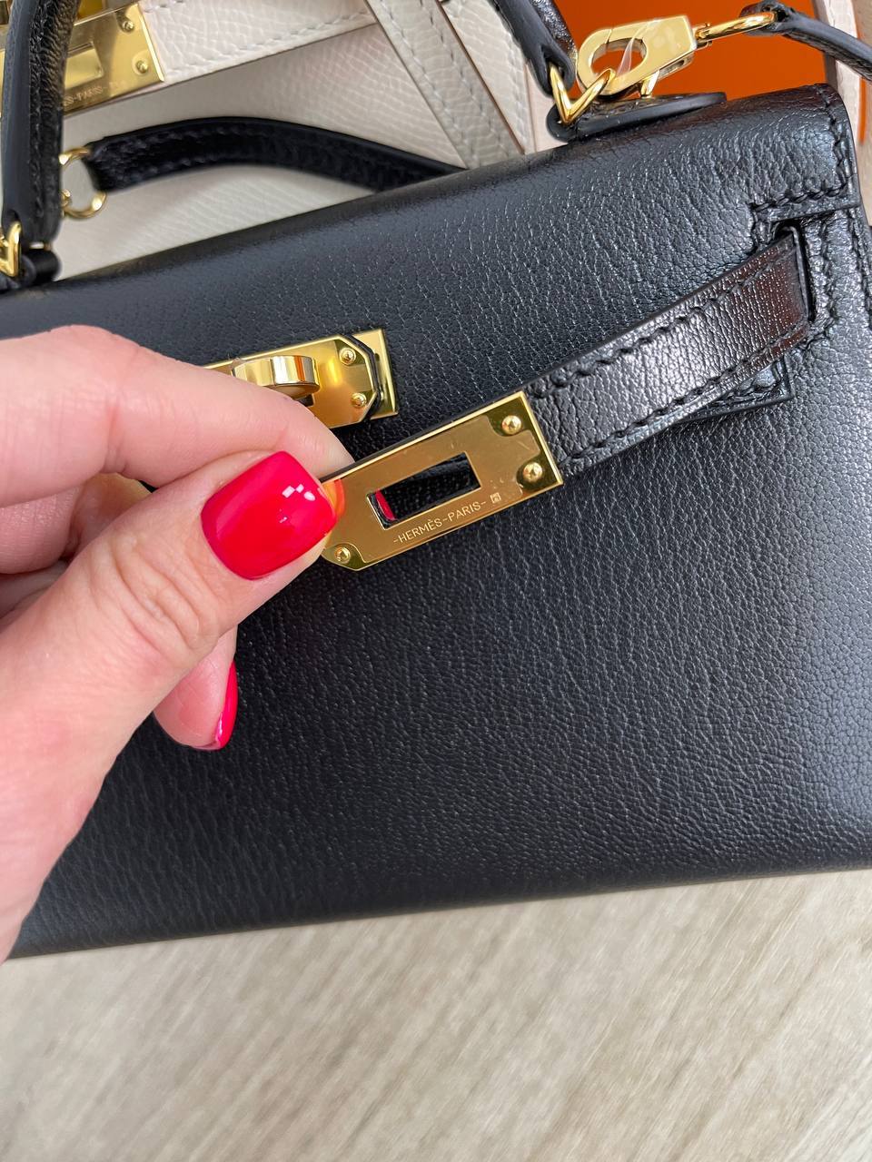 Kelly mini GHW Chevre женская коллекционная сумка Hermes BP-33151 Kelly mini GHW Chevre женская коллекционная сумка Hermes BP-33151