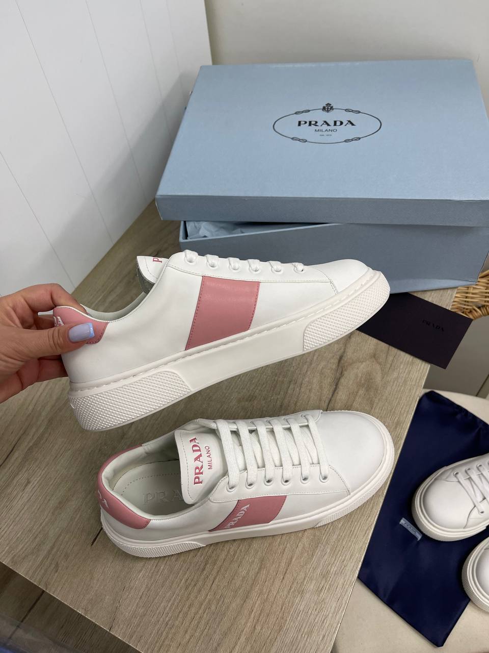 Кеды трендовые женские Prada BP-32132 Кеды трендовые женские Prada BP-32132